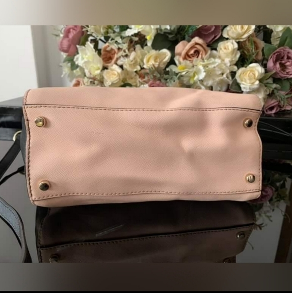 Authentic KATE SPADE Cedar Street Small Hayden Leather Satchel - Picture 6 of 7